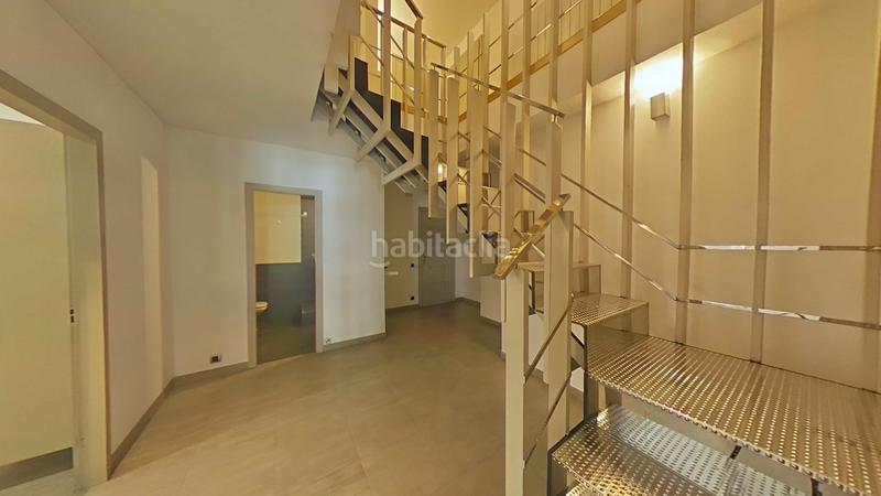 Foto ed82535b-7e44-4676-8eb6-f2ae4444a228. Duplex avec chauffage parking dans Vila de Gràcia Barcelona