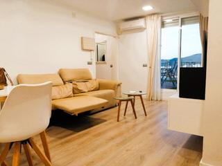 Àtic a Centre. Roquetes, próximo a les llunes