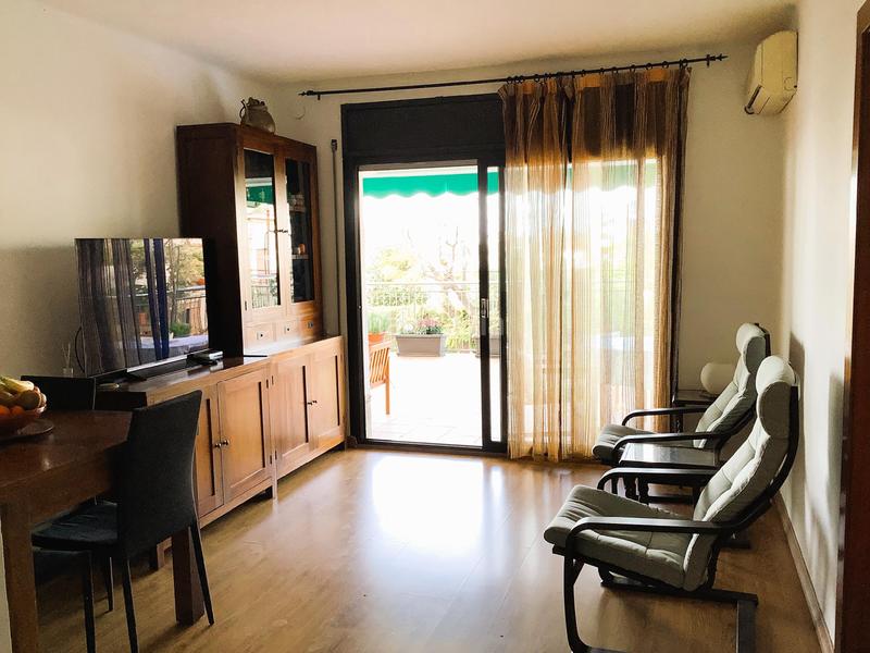 Foto 59a97cbf-46ef-4ea0-a0af-bdf9693a7a35. Piso zona santa madrona en Califòrnia-Santa Madrona Masnou (El)