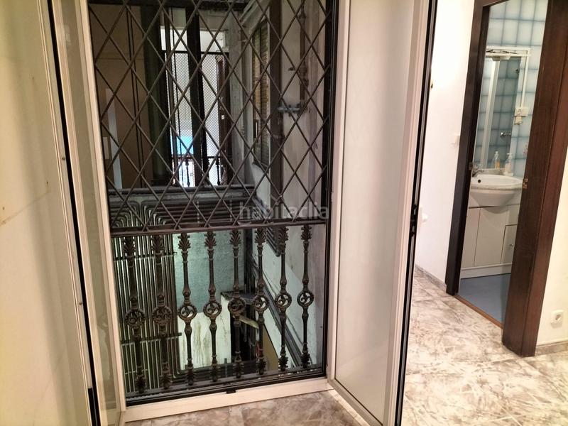 Foto d08712bf-532c-4ef8-b1ec-b5a9cd248090. Piso consell de cent en Fort Pienc Barcelona