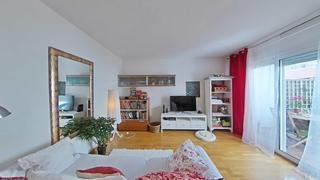 Piso en Centre. Al lado de la estación de autobuses.