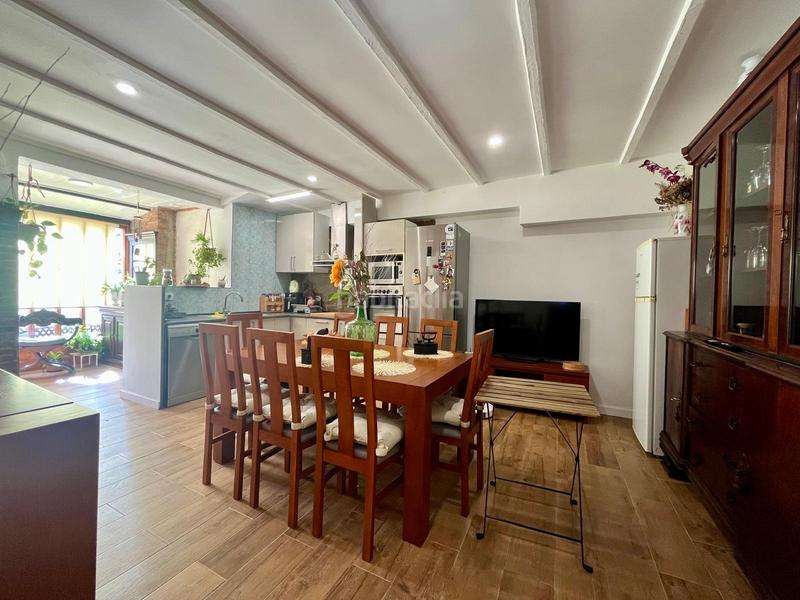 Foto 7893f5d8-2b4b-459b-b2f1-a5416db73ed5. Chalet mit heizung parking in Vilanova del Vallès