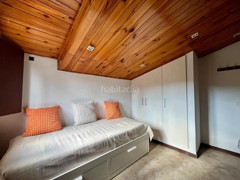 Foto 8f6417fe-8eac-4b2a-ae57-8e0804867a4e. Chalet mit heizung parking in Vilanova del Vallès