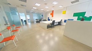 Bâtiment à usage industriel à Villaverde Alto. Nave de pol. villaverde de 550m2 prox.a la salida m40