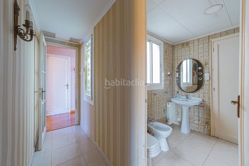 Foto b60a4401-d3ae-40a3-9191-2b2aed51e0f3. Pis amb calefacció a Dreta de l´Eixample Barcelona