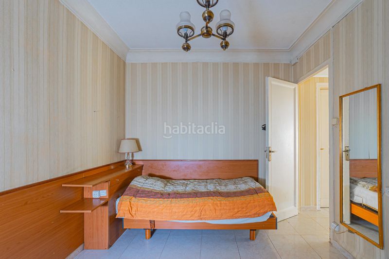 Foto bd3bc0b7-06f7-4b1e-9cff-ea695f63cd06. Pis amb calefacció a Dreta de l´Eixample Barcelona