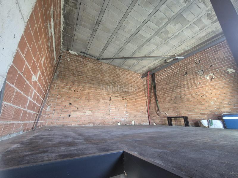 Foto adc060b7-ae39-41bd-9c5c-b5326751a7ea. Locale commerciale in Cañada