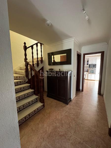 Foto 672c3c6c-96a9-4b0a-964d-5a5ddad1fb56. Casa aparellada amb aparcament a La Banda - Campo de Fútbol Chiclana de la Frontera