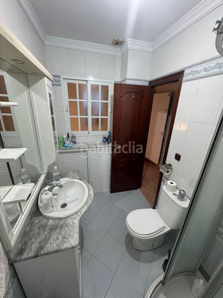 Foto a8248849-ea4d-4683-8221-2b31cda9595d. Casa aparellada amb aparcament a La Banda - Campo de Fútbol Chiclana de la Frontera