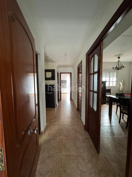 Foto e1d92507-d8bd-4540-9460-0db811f84671. Casa aparellada amb aparcament a La Banda - Campo de Fútbol Chiclana de la Frontera