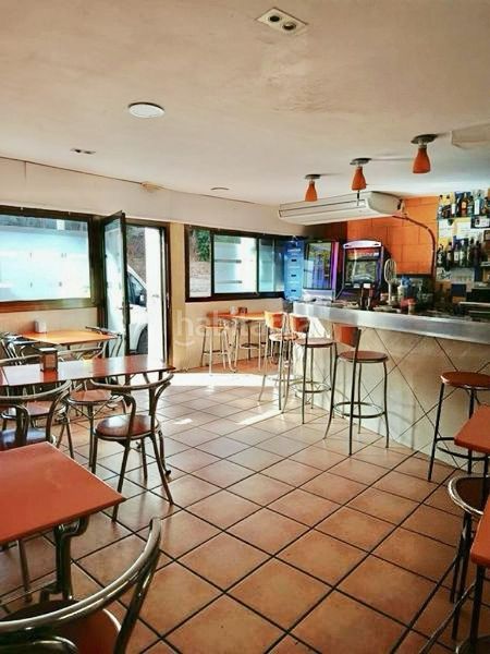 Foto 039e446b-593e-4658-9262-168128e56611. Local comercial a Carmel Barcelona