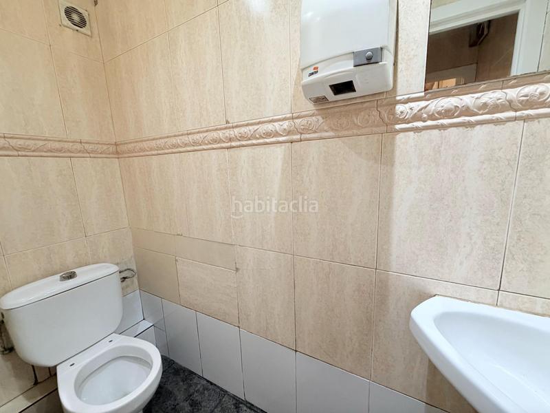 Foto 169737fc-a4ff-40f2-a510-e974522f72e7. Locale commerciale in Carmel Barcelona