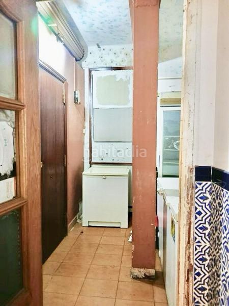 Foto ae0bfa75-1024-4c00-8ff2-e28af3738117. Local comercial a Carmel Barcelona