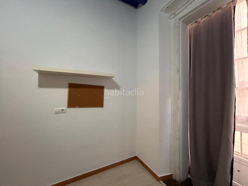 Foto c553c48f-eb66-44d0-9867-6fd9d8e98626. Flat in Centro Histórico Cádiz