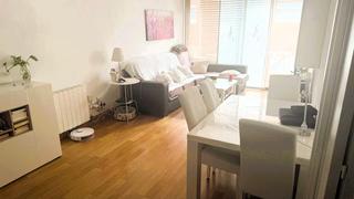 Pis a Centre. Plaza.antoni gaudi i cornetgermans thos i codina