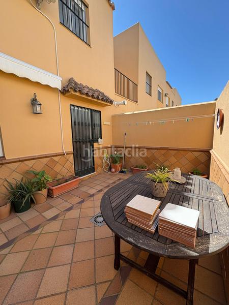 Foto ffb2ada1-8963-4b2b-b0c6-8e142edf85f1. Chalet con parcheggio in Núcleo urbano Chiclana de la Frontera
