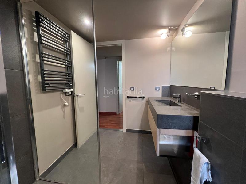 Foto f3684504-c6b8-4f98-ac8e-b8a130d3638d. Etagenwohnung in La Nova Esquerra de l´Eixample Barcelona