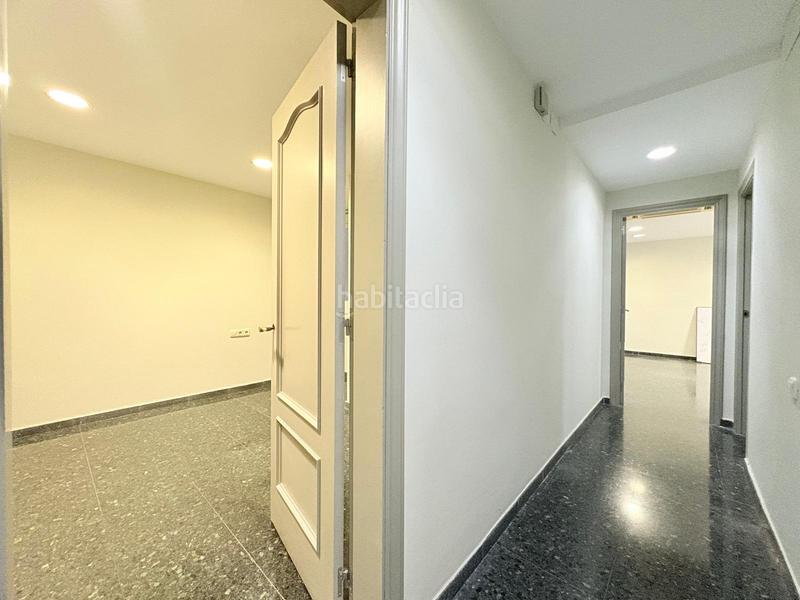 Foto 8559af51-4ad8-4bb5-a22a-cda4fc85a352. Pis amb calefacció a Vallparadís - Antic Poble de Sant Pere Terrassa