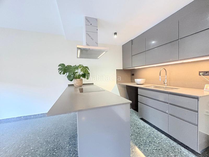 Foto 8a229f00-b6e2-4644-86a6-26b825ec7453. Pis amb calefacció a Vallparadís - Antic Poble de Sant Pere Terrassa