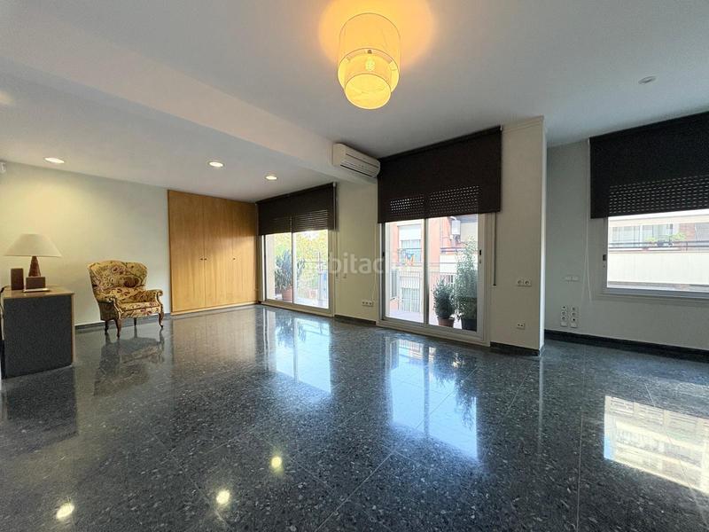 Foto be9cfd4d-bf88-4257-a27c-6946d1f96994. Pis amb calefacció a Vallparadís - Antic Poble de Sant Pere Terrassa