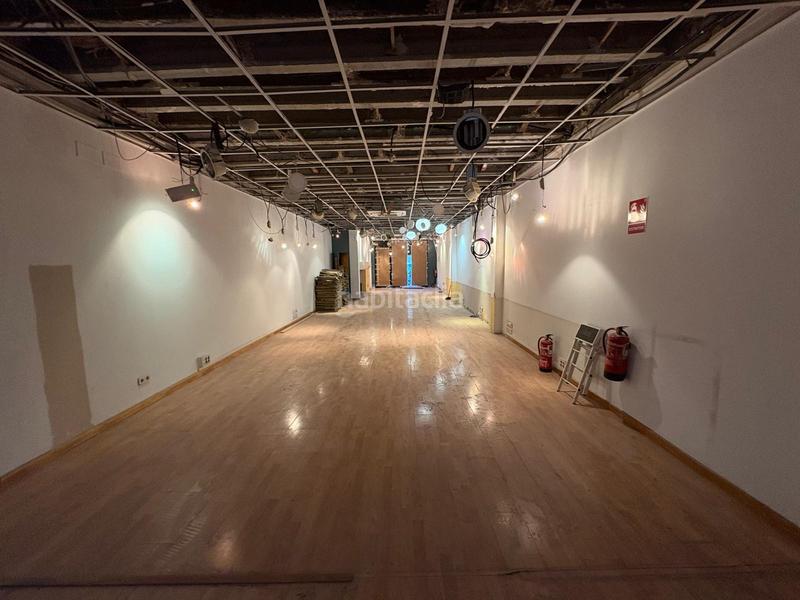 Foto 86a68a41-f6ee-4405-a4f0-942dd6145417. Lloguer local comercial a Ca n'Oriac Sabadell