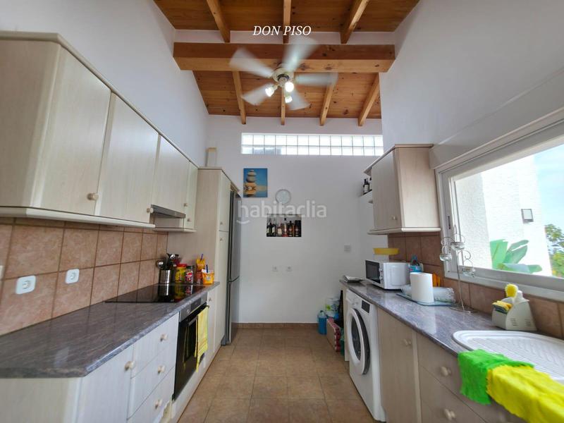 Foto ae3479a0-50ae-4c99-ae66-52666c9f31eb. Maison jumelée avec chauffage parking dans La Pedrera-Vessanes Dénia