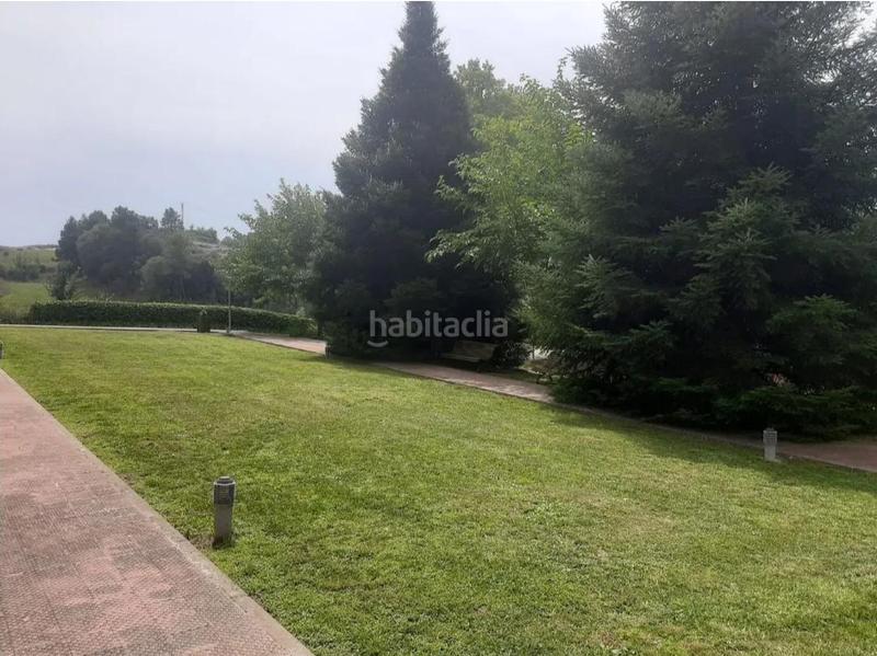 Foto d083d3a1-caf3-4e15-ba8e-d8fe7ff1f725. Dúplex amb calefacció aparcament a Berga