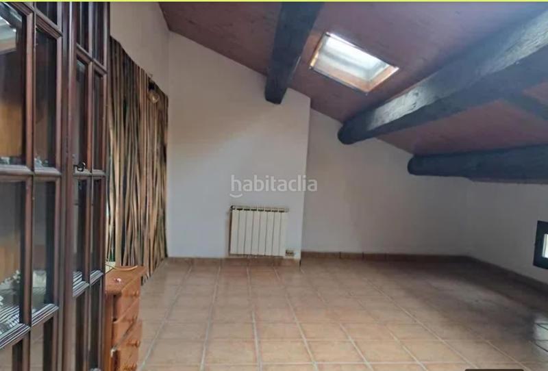 Foto f0a27d90-1562-4851-aed4-20d986c4dfe2. Dúplex amb calefacció aparcament a Berga