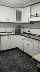 Piccolo appartamento in Centre. Excelente ubicación 2 min caminando de la estación tren