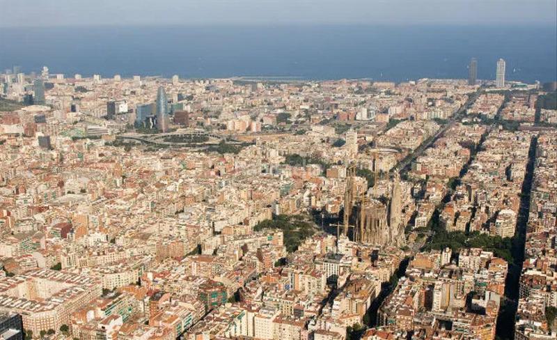 Foto 5425a284-cdfe-43b5-8e2f-e1c48ab5cd45. Piso valencia villarroel en L´Antiga Esquerra de l´Eixample Barcelona