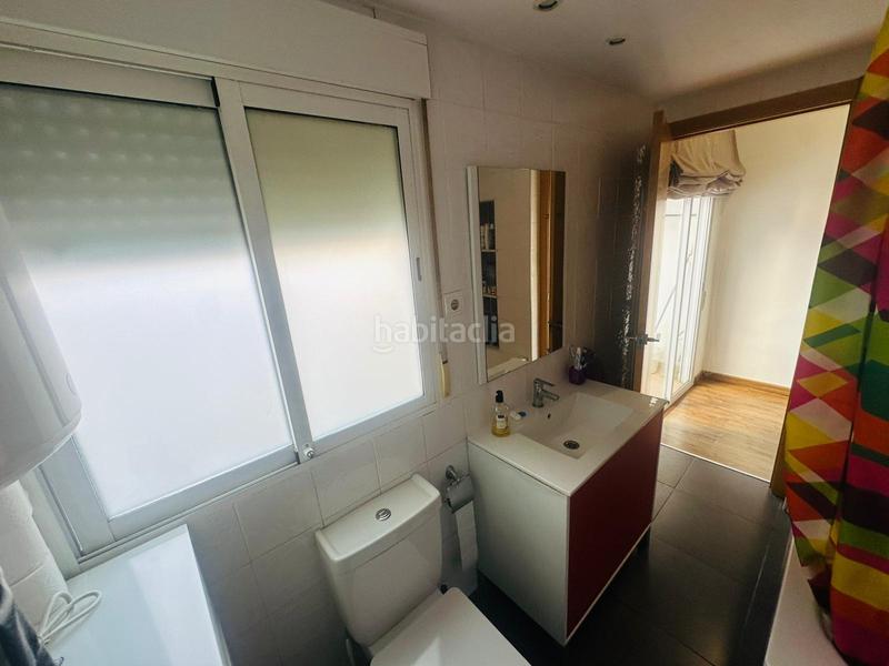 Foto 0e5aaacd-ff8b-48fd-92a2-b8a8dcbbfd50. Piso próxima al mercado de rojas clemente en El Botànic Valencia