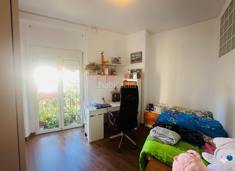 Foto 4d5d0903-a9c3-4760-9771-3a9ad017b387. Piso próxima al mercado de rojas clemente en El Botànic Valencia