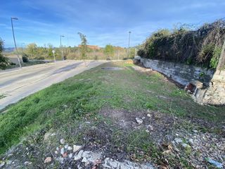 Fondo rustico in Castelló de Rugat. Se encuentra en la zona de expansión de la población