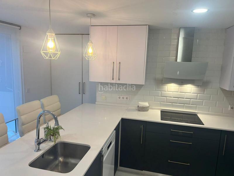 Foto 252fcf7b-3ba1-460f-a413-7302b01a0463. Maison jumelée dans Arroyo de la Miel Benalmádena