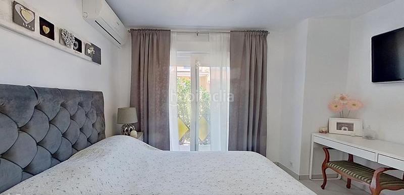 Foto b55a2f53-1fc0-4618-95d3-01f086648430. Maison jumelée dans Arroyo de la Miel Benalmádena