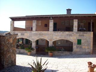 Country house in Manacor Centre. Finca en venta en sa vall  manacor