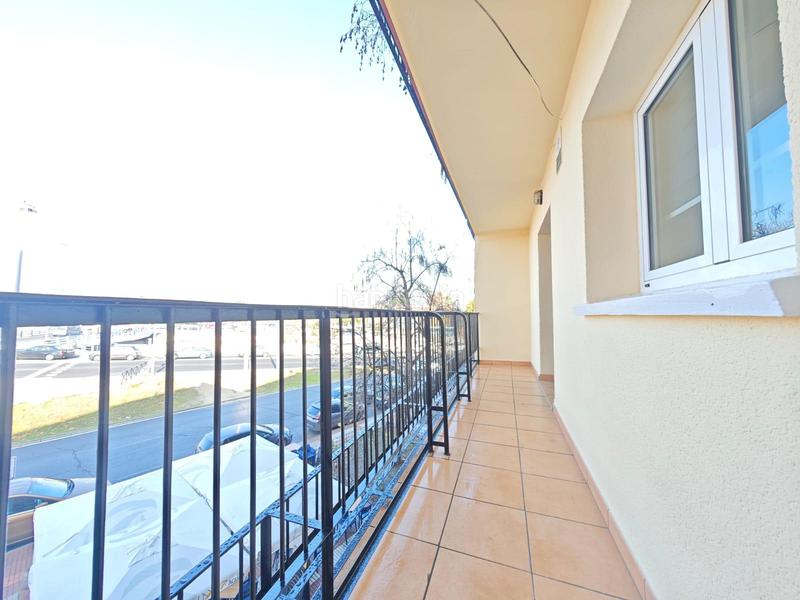 Foto 44b22e99-2fb8-46c5-bdbe-b191cd4cfdfe. Etagenwohnung mit heizung in Canillejas Madrid