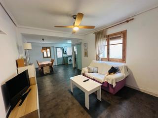 Pis a Barrio de Benimaclet. Próxima a parada de metro benimaclet