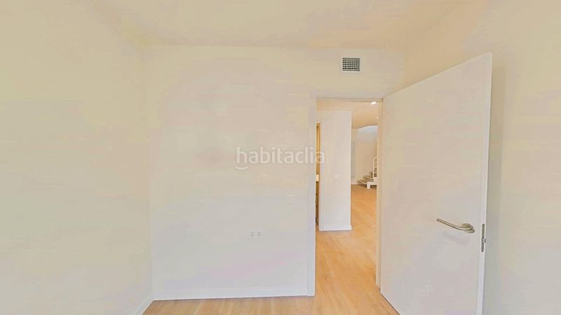 Foto 2b222a16-7812-4226-967f-82e0a8a900c9. Àtic amb calefacció aparcament piscina a Santa Maria-l´Eixample-Sud Sumella Cubelles