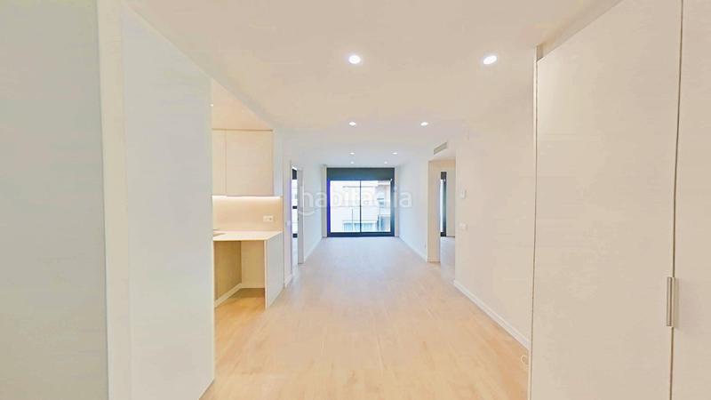 Foto 98d2de38-cbae-454b-a59f-84e262119cd7. Àtic amb calefacció aparcament piscina a Santa Maria-l´Eixample-Sud Sumella Cubelles