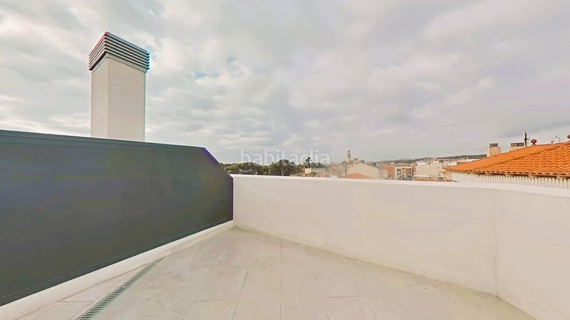 Foto d711dcd2-a09e-478e-841c-78a207b321e8. Àtic amb calefacció aparcament piscina a Santa Maria-l´Eixample-Sud Sumella Cubelles