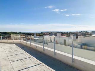 Àtic a Santa Maria-l´Eixample-Sud Sumella. Junto al centro y a escasos minutos de la playa.