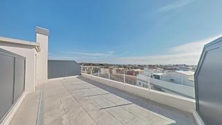 Dachwohnung in Santa Maria-l´Eixample-Sud Sumella. Junto al centro y a escasos minutos de la playa.