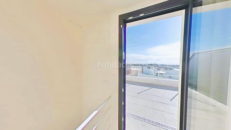 Foto 55a8cd74-9f1e-4a36-a37b-f0d40837332d. Àtic amb calefacció aparcament piscina a Santa Maria-l´Eixample-Sud Sumella Cubelles