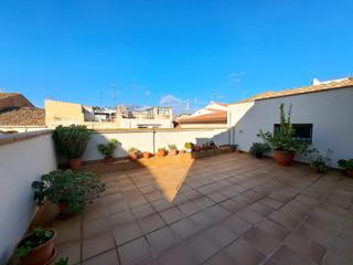 Maison jumelée à Olesa de Montserrat. Junto pl. de les fonts