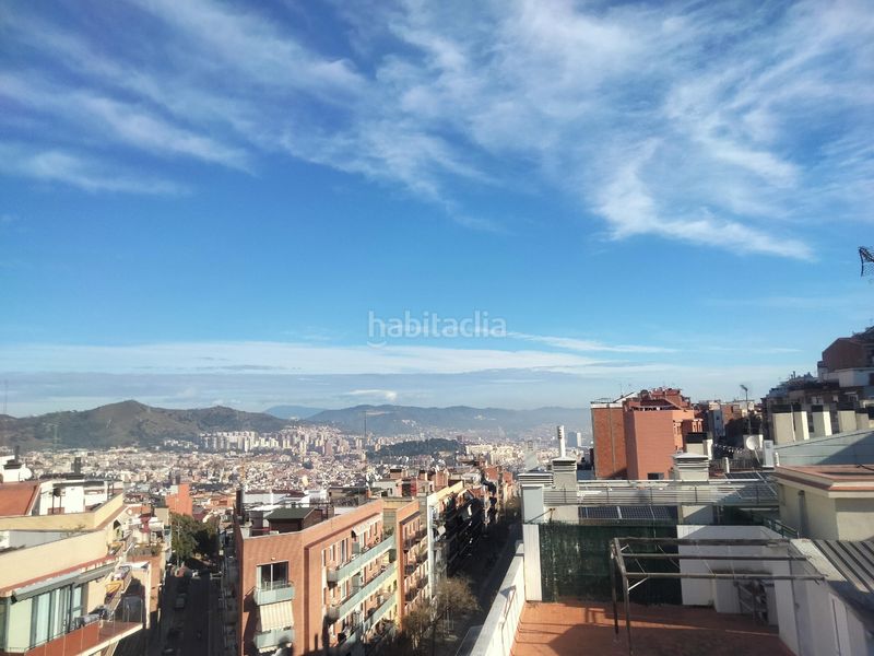 Foto ac068881-3000-482e-ad6f-1a4e442939d5. Pis amb aparcament a Carmel Barcelona