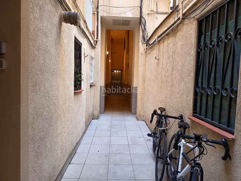 Foto 5b71783c-60e1-4082-8f73-6910112b0837. Pis a Sants Barcelona