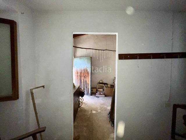 Foto 5f7ac33e-26ff-4ff2-acf6-7477d681e71d. Casa aparellada a Campos poble Campos