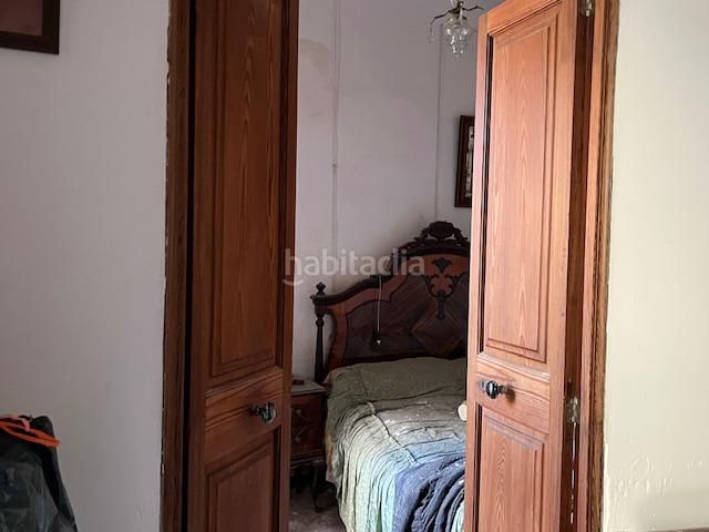 Foto 6789840b-55d8-40d5-952a-196e6b303016. Casa aparellada a Campos poble Campos