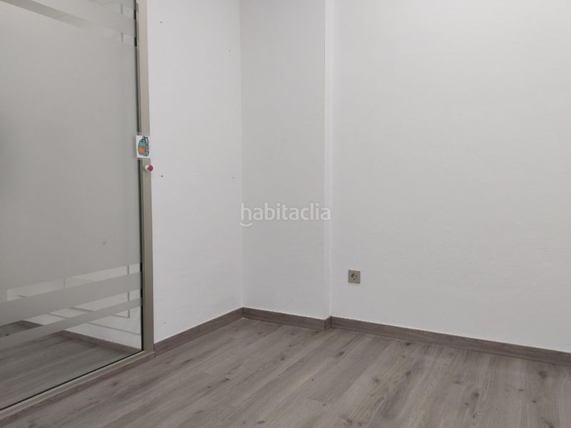 Foto c4e2f061-0820-43f0-86f1-c4fb7a7122f9. Alquiler local comercial en el centro del pueblo, cerca de todos los servicios. en Vera